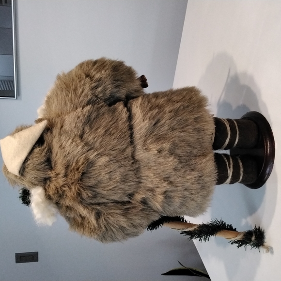 18" Mountain Man Santa - Picture 5 of 8